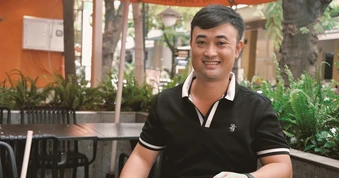 Nam đại úy công an quay lại giảng đường ở tuổi 32 vì điều bất ngờ