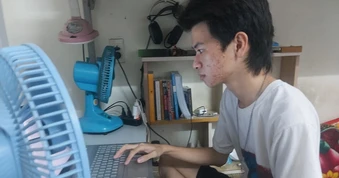 Nắng nóng vượt ngưỡng 40 độ C: Tiền điện tăng cao, nhìn hóa đơn mà... chóng mặt