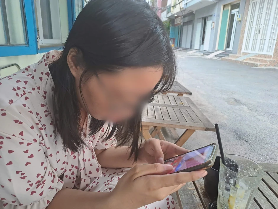 Nghịch lý lúc nào cũng online mạng xã hội nhưng luôn… không có thời gian Nghịch lý lúc nào cũng online mạng xã hội nhưng luôn… không có thời gian