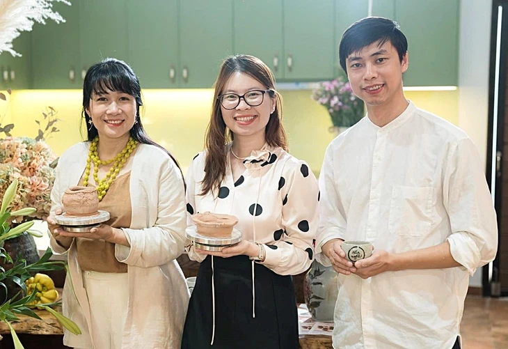 Người kể chuyện bằng đất từ làng gốm Bát Tràng