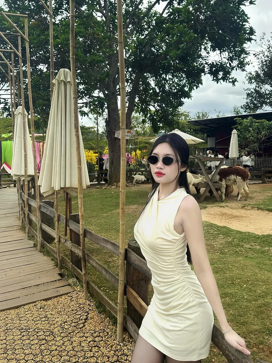Nhan sắc tân Hoa khôi Đại học Công Thương TPHCM Nhan sắc tân Hoa khôi Đại học Công Thương TPHCM