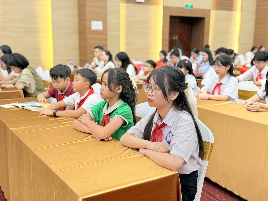 Những 'đại sứ thanh niên' lan tỏa tình hữu nghị Việt - Trung Những 'đại sứ thanh niên' lan tỏa tình hữu nghị Việt - Trung