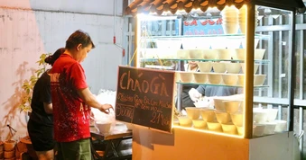 Những phần ăn miễn phí về đêm