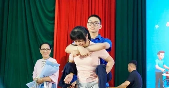 Những trái tim khát vọng: Đi chậm không có nghĩa là không thể tiến xa