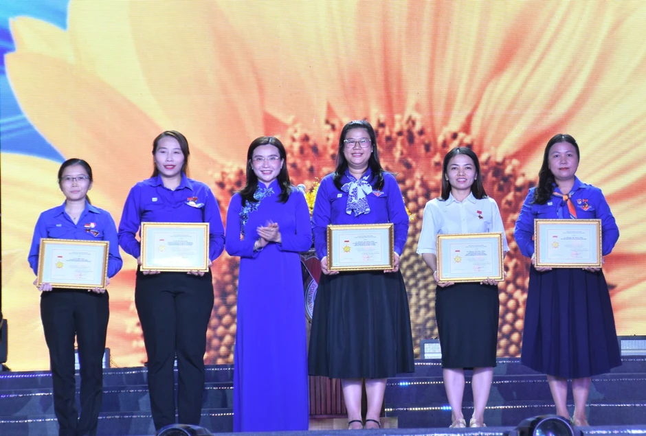 Nơi nào cần sự dấn thân, hy sinh đều có sự hiện diện của người trẻ Nơi nào cần sự dấn thân, hy sinh đều có sự hiện diện của người trẻ