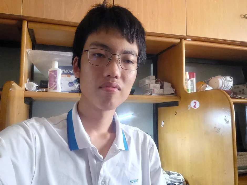 Ôn thi tốt nghiệp THPT: Thủ khoa Bách khoa ghi chép kiểu này để nhớ lâu Ôn thi tốt nghiệp THPT: Thủ khoa Bách khoa ghi chép kiểu này để nhớ lâu