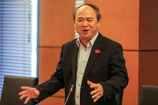 Ông Bùi Đặng Dũng và những câu chuyện khó quên về chương trình Tiếp sức mùa thi Ông Bùi Đặng Dũng và những câu chuyện khó quên về chương trình Tiếp sức mùa thi