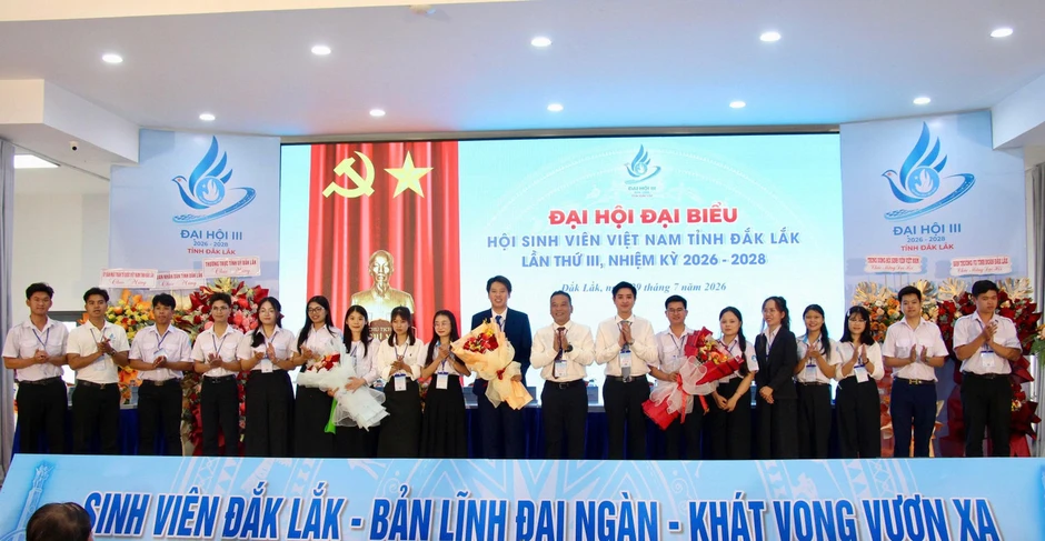 Phó Bí thư Tỉnh Đoàn Đắk Lắk làm Chủ tịch Hội sinh viên tỉnh Phó Bí thư Tỉnh Đoàn Đắk Lắk làm Chủ tịch Hội sinh viên tỉnh