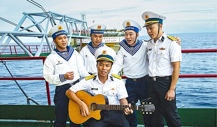 Rèn tinh thần ở nhà giàn DK1 Rèn tinh thần ở nhà giàn DK1