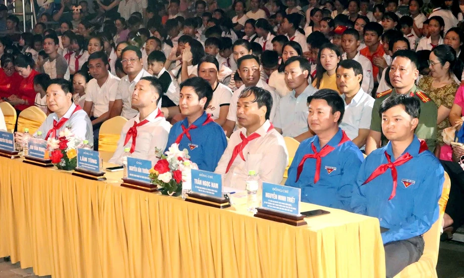 Rộn ràng 'Trung thu cho em – Sắc màu di sản – Trải nghiệm Ninh Bình' Rộn ràng 'Trung thu cho em – Sắc màu di sản – Trải nghiệm Ninh Bình'