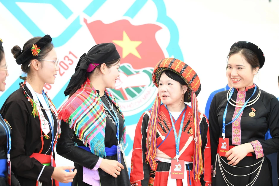 Sáng nay, diễn ra phiên trọng thể Đại hội Đoàn toàn quốc lần thứ XIII Sáng nay, diễn ra phiên trọng thể Đại hội Đoàn toàn quốc lần thứ XIII