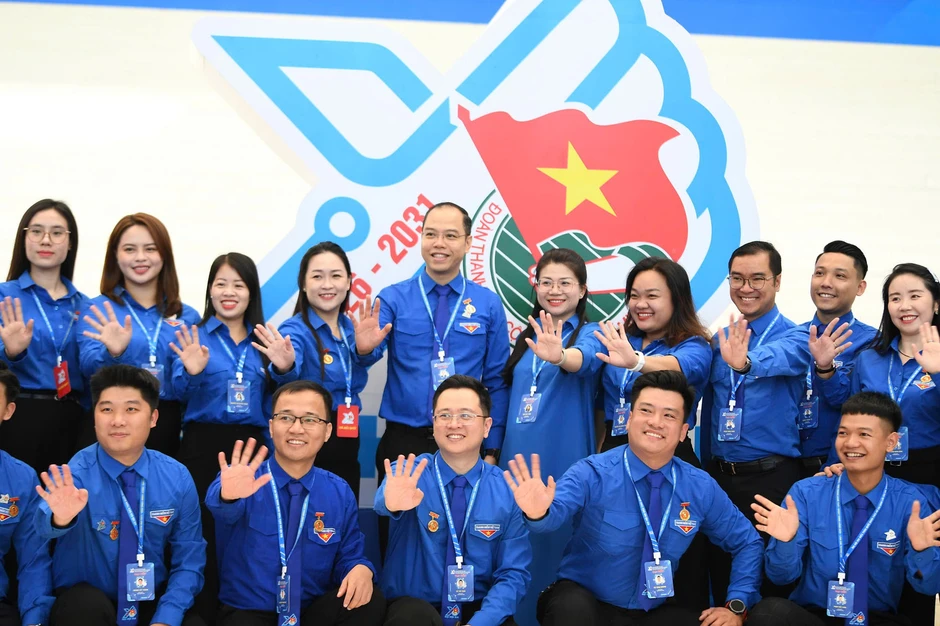 Sáng nay, diễn ra phiên trọng thể Đại hội Đoàn toàn quốc lần thứ XIII Sáng nay, diễn ra phiên trọng thể Đại hội Đoàn toàn quốc lần thứ XIII