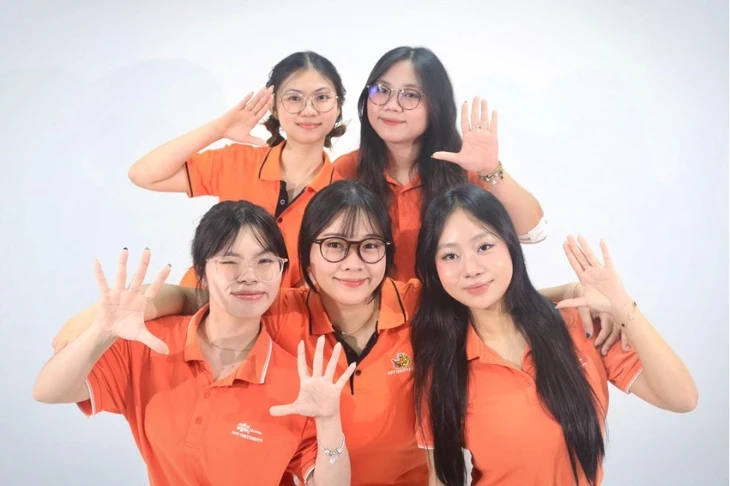 Sinh viên đánh thức linh hồn đá di sản, làm sống lại linh hồn Chăm pa Sinh viên đánh thức linh hồn đá di sản, làm sống lại linh hồn Chăm pa