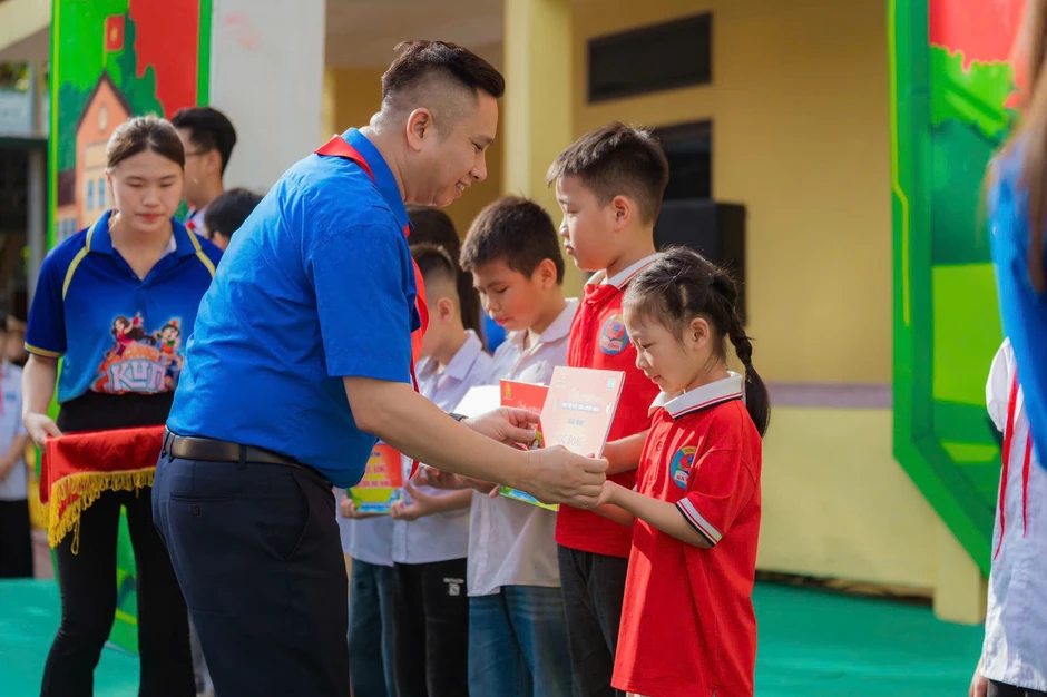 Sôi nổi ngày hội thiếu nhi Việt Nam học tập tốt, rèn luyện chăm