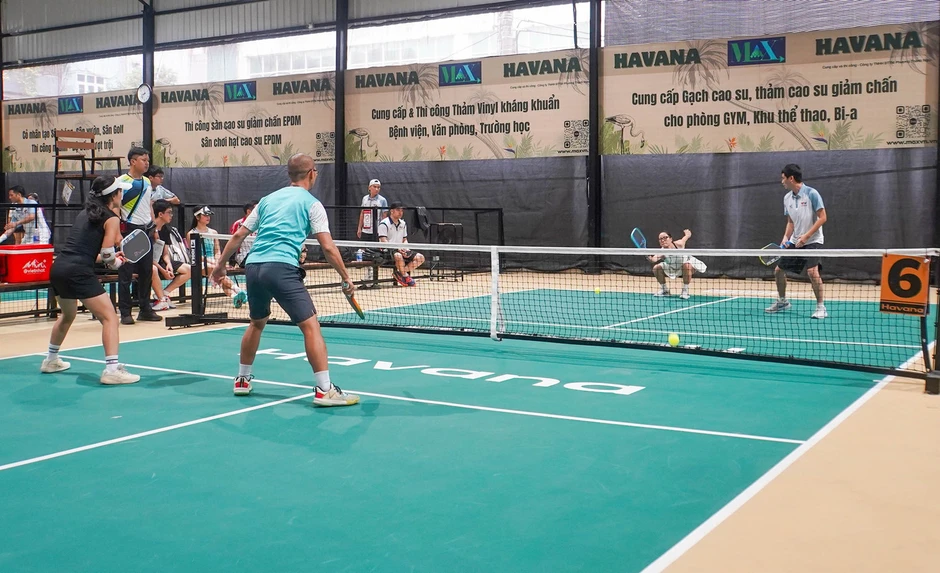 Sôi nổi tranh tài pickleball kỷ niệm 95 năm ngày thành lập Đoàn Sôi nổi tranh tài pickleball kỷ niệm 95 năm ngày thành lập Đoàn