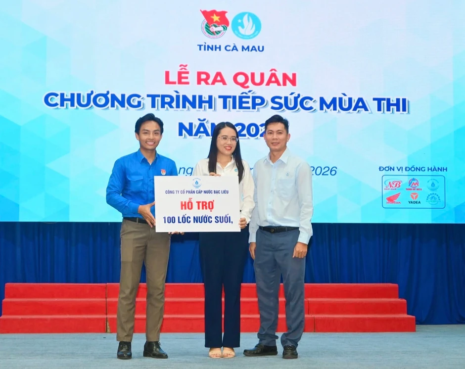 Tại Cà Mau: 1.000 tình nguyện viên đồng hành gần 20.000 thí sinh thi tốt nghiệp THPT Tại Cà Mau: 1.000 tình nguyện viên đồng hành gần 20.000 thí sinh thi tốt nghiệp THPT