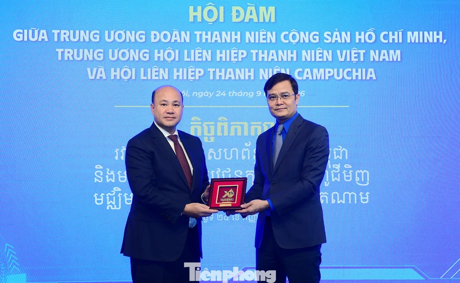 Tăng cường giao lưu, hợp tác thanh niên Việt Nam - Campuchia Tăng cường giao lưu, hợp tác thanh niên Việt Nam - Campuchia