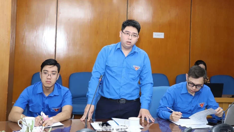 Tạo đợt sinh hoạt chính trị sâu rộng trong đoàn viên, thanh thiếu niên Tạo đợt sinh hoạt chính trị sâu rộng trong đoàn viên, thanh thiếu niên