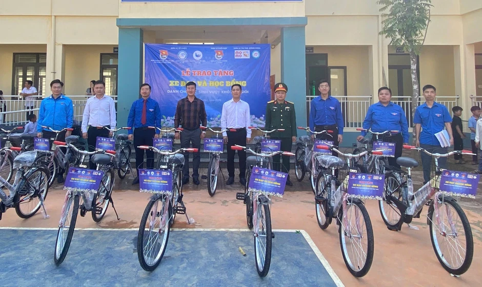 Tháng Thanh niên: 'Điều lớn nhất là niềm tin của bà con' Tháng Thanh niên: 'Điều lớn nhất là niềm tin của bà con'