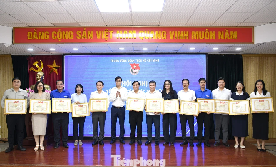 Thành công của Đại hội Đoàn toàn quốc lần thứ XIII là sức mạnh của sự chuyên nghiệp, sáng tạo và tinh thần số Thành công của Đại hội Đoàn toàn quốc lần thứ XIII là sức mạnh của sự chuyên nghiệp, sáng tạo và tinh thần số
