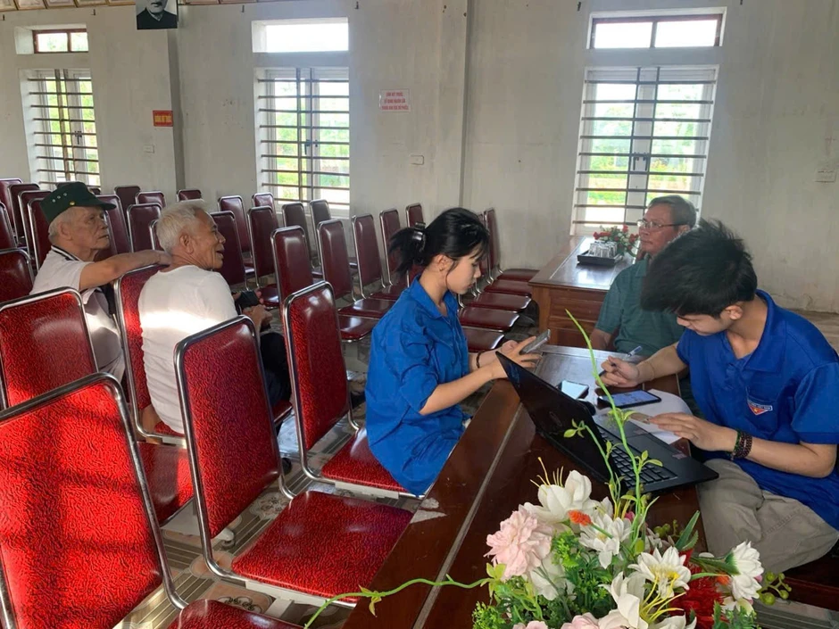 Thanh niên thực hiện nhiều hoạt động ý nghĩa Ngày Chủ nhật Xanh