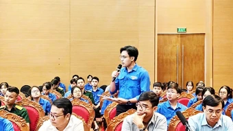 Thắp sáng khát vọng cống hiến của tuổi trẻ