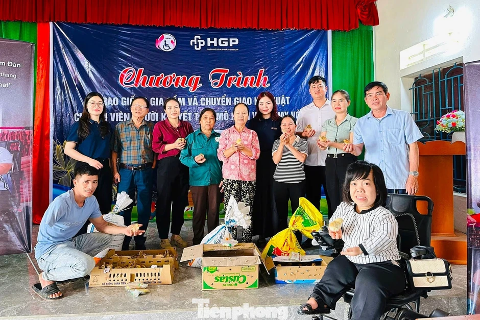 Thay vì mặc cảm, tôi chọn bước tiếp!