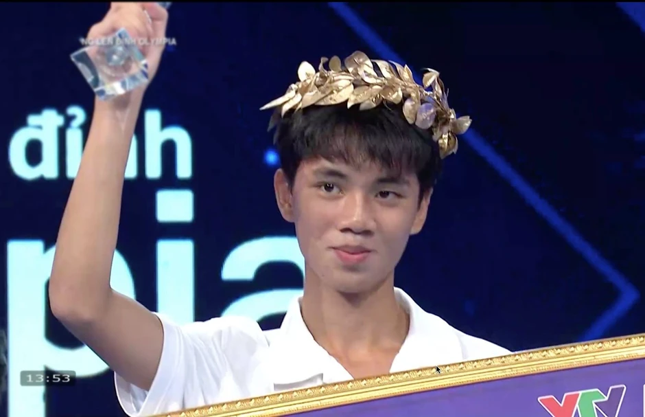 Thí sinh đầu tiên giành vòng nguyệt quế quý IV Đường lên đỉnh Olympia 26 Thí sinh đầu tiên giành vòng nguyệt quế quý IV Đường lên đỉnh Olympia 26