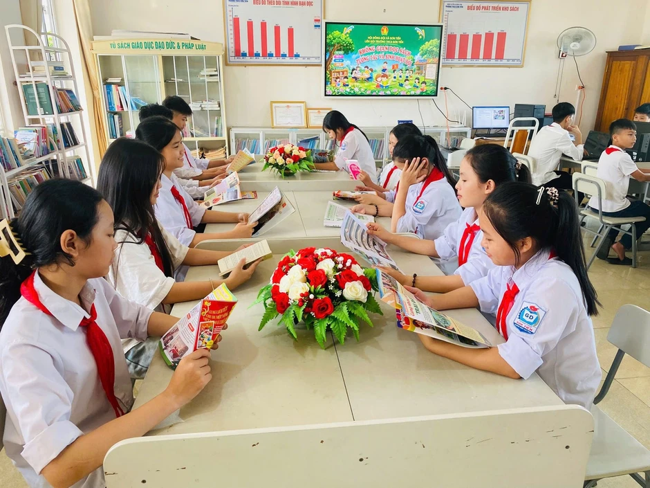 Thiếu nhi Hà Tĩnh sôi nổi thực hiện công trình măng non