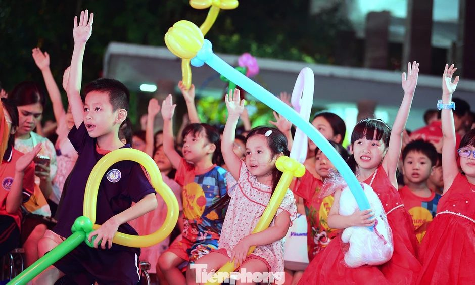 Thiếu nhi Thủ đô vui hội trăng rằm Thiếu nhi Thủ đô vui hội trăng rằm