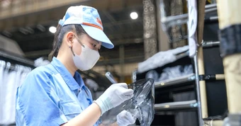 Thời của lao động gen Z: Doanh nghiệp đỏ mắt tìm gen Z