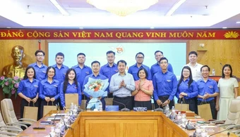 Thường trực Đảng ủy MTTQ, các đoàn thể Trung ương gặp mặt đoàn đại biểu dự Đại hội Đoàn toàn quốc XIII