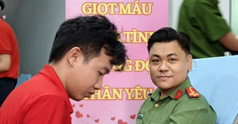 Thượng úy công an Cần Thơ làm điều đặc biệt suốt 16 năm để cứu người