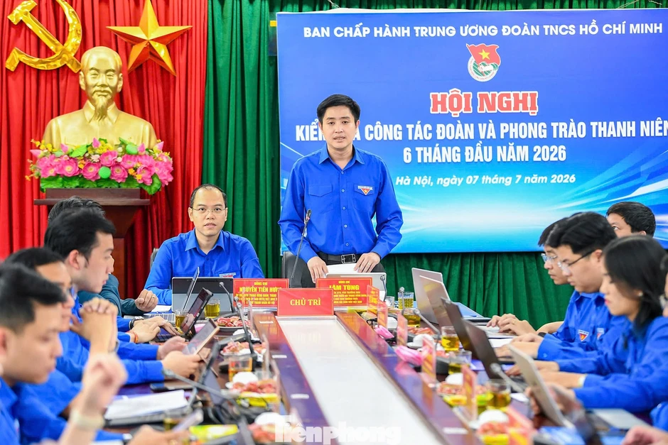 'Tiếp lửa' đội ngũ cơ sở, bứt phá bằng chuyển đổi số thực chất 'Tiếp lửa' đội ngũ cơ sở, bứt phá bằng chuyển đổi số thực chất