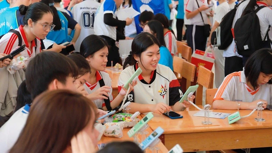 Tiếp sức mùa thi 2026: Bộ học cụ giúp thí sinh thi cử nhẹ nhàng Tiếp sức mùa thi 2026: Bộ học cụ giúp thí sinh thi cử nhẹ nhàng