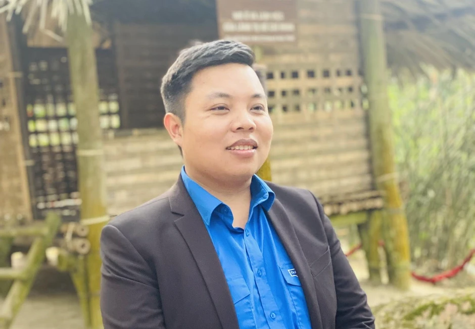 Tiếp sức mùa thi: Cơ duyên của nam sinh ở bến xe Giáp Bát Tiếp sức mùa thi: Cơ duyên của nam sinh ở bến xe Giáp Bát