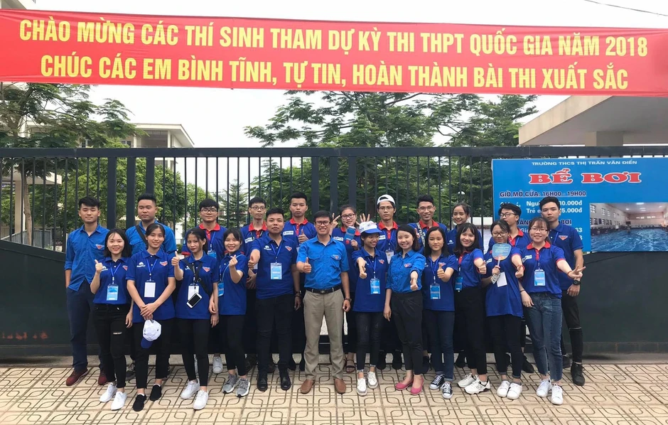 Tiếp sức mùa thi: Cơ duyên của nam sinh ở bến xe Giáp Bát Tiếp sức mùa thi: Cơ duyên của nam sinh ở bến xe Giáp Bát