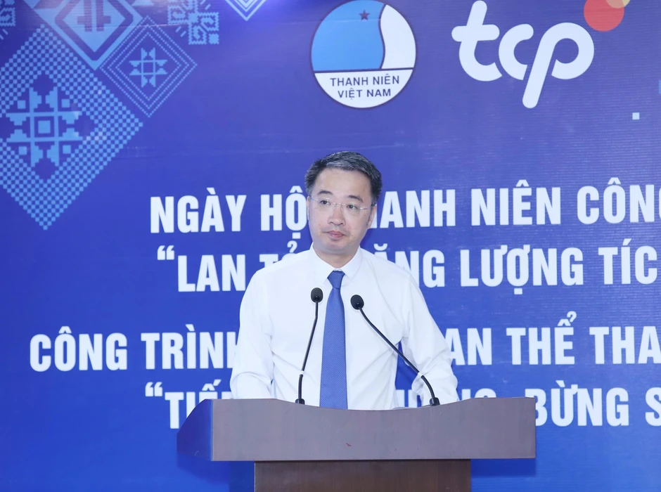 Tiếp tục triển khai các chương trình hỗ trợ thanh niên Tiếp tục triển khai các chương trình hỗ trợ thanh niên