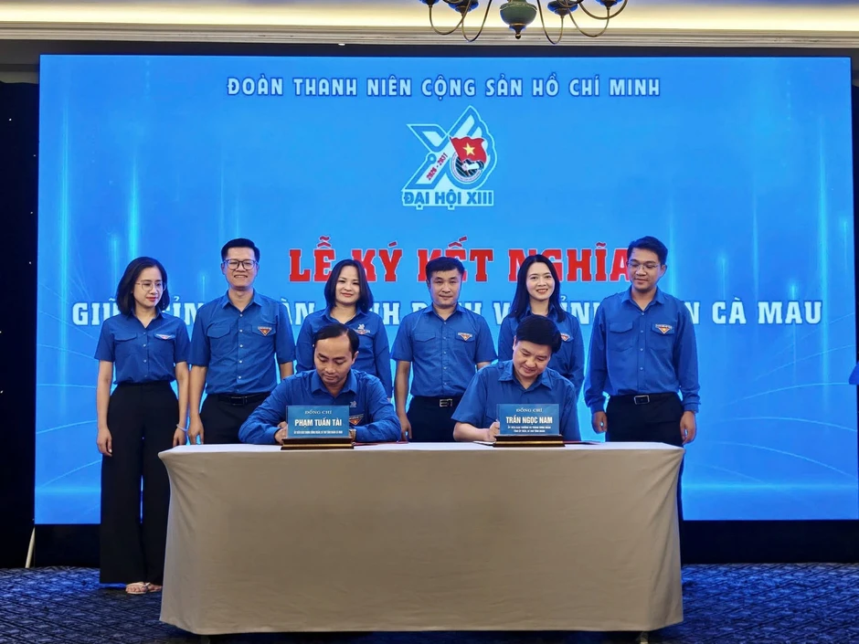 Tỉnh Đoàn Ninh Bình và Cà Mau ký kết nghĩa với nhiều nội dung quan trọng Tỉnh Đoàn Ninh Bình và Cà Mau ký kết nghĩa với nhiều nội dung quan trọng