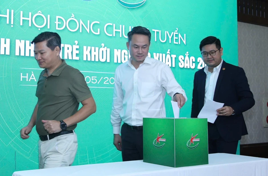 Top 100 doanh nhân trẻ khởi nghiệp xuất sắc năm 2026 đã tạo ra giá trị gì?