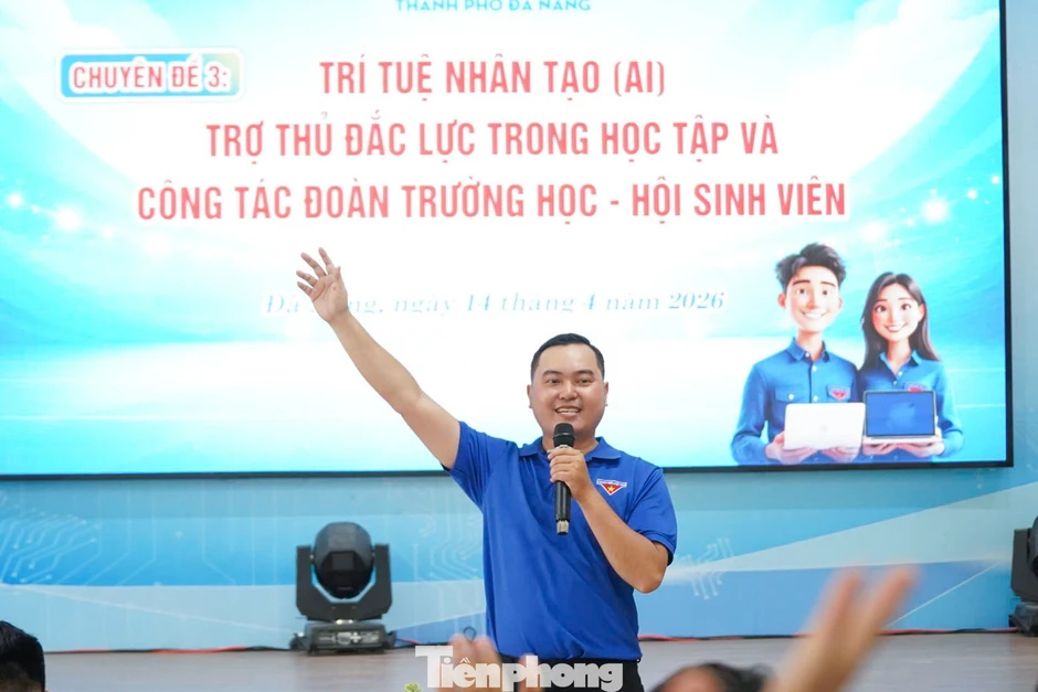 Trang bị kỹ năng số cho thủ lĩnh sinh viên Đà Nẵng Trang bị kỹ năng số cho thủ lĩnh sinh viên Đà Nẵng