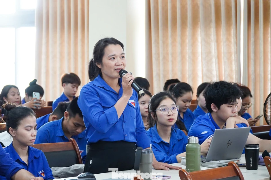 Trang bị kỹ năng số cho thủ lĩnh sinh viên Đà Nẵng Trang bị kỹ năng số cho thủ lĩnh sinh viên Đà Nẵng