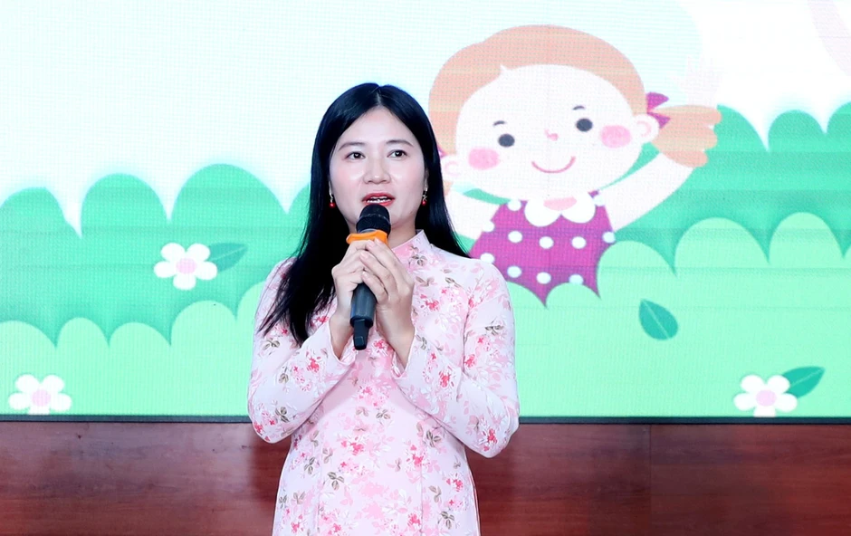 Tranh tài báo cáo viên giỏi tuyên truyền Nghị quyết Đại hội XIV của Đảng Tranh tài báo cáo viên giỏi tuyên truyền Nghị quyết Đại hội XIV của Đảng