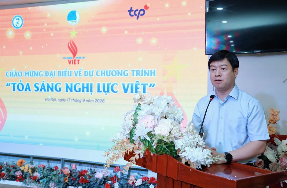 Trao sổ tiết kiệm gương thanh niên ‘Tỏa sáng Nghị lực Việt’ năm 2026 Trao sổ tiết kiệm gương thanh niên ‘Tỏa sáng Nghị lực Việt’ năm 2026