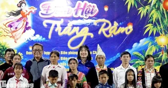 Trung thu đặc biệt của học sinh vùng cao, biên giới Lai Châu