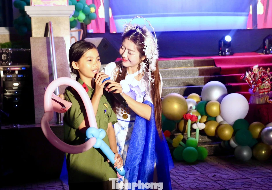 Trung thu đầu tiên dưới mái trường Công an Trung thu đầu tiên dưới mái trường Công an