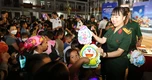 Trung thu sớm lan tỏa nụ cười ở Na Ngoi