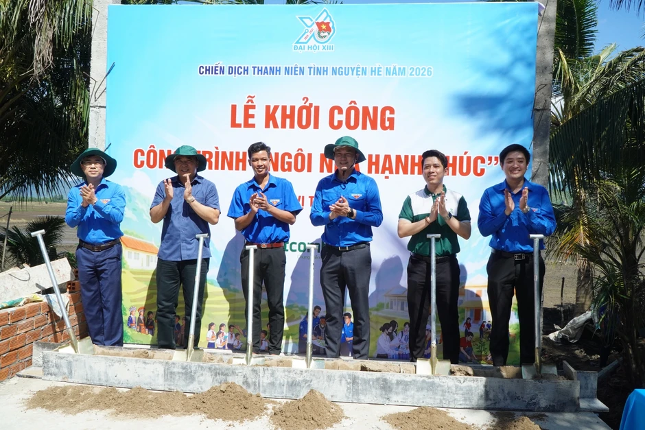 T.Ư Đoàn tổ chức nhiều hoạt động ý nghĩa tại xã biên giới Ba Chúc T.Ư Đoàn tổ chức nhiều hoạt động ý nghĩa tại xã biên giới Ba Chúc
