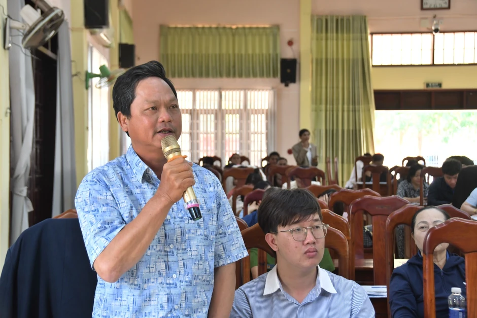 Từ ruộng đồng đến nghị trường: Cử tri mong chính sách giúp thanh niên khởi nghiệp tại quê Từ ruộng đồng đến nghị trường: Cử tri mong chính sách giúp thanh niên khởi nghiệp tại quê