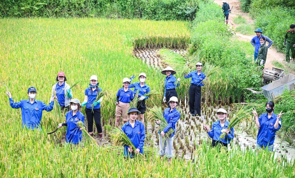 Tuổi trẻ Bắc Ninh: Xung kích vì cộng đồng, sẵn sàng bảo vệ Tổ quốc Tuổi trẻ Bắc Ninh: Xung kích vì cộng đồng, sẵn sàng bảo vệ Tổ quốc